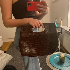 Krokodil väska 🐊  - Krokodil väska ( fake ) , Bra skick då den är oandvänd (: 