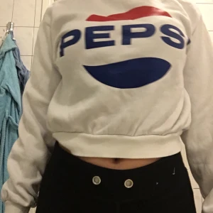 Pepsi tröja  - Använd några gånger. Så gott som ny Stl S köparen står för frakt 