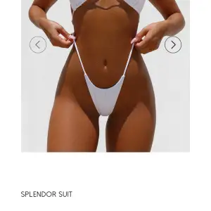 Hej säljer dessa super snygga bikinis som är för små för mig de är från USA köpte dom för 1500 kr säljer dom för 700 på grund av att jag måste betala frakt för att lämna tillbaka