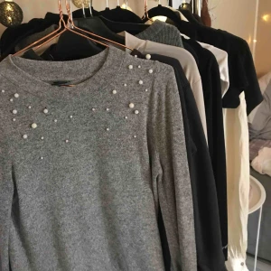  - Hej. Säljer denna tröja från Gina 💕 kan frakta och mötas upp i Borås 