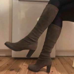  - Tjusiga stövlar ifrån PK i mycket fint skick. Knappt använda. 