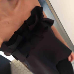  - Topp från Missguided. Endast använd en gång. Frakt tillkommer :) 