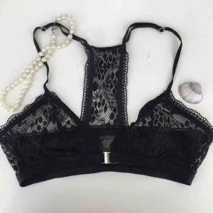  - Mesh bralette passaren xs/s. Frakt tillkommer på 9 kr🌸 pris kan diskuteras