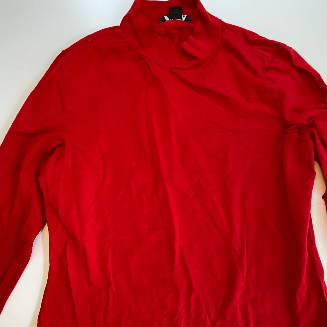 Monki Röd polotröja   - 91