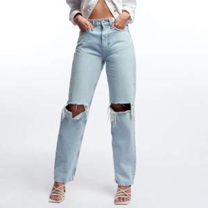 Säljer domma jätte fina jeans från Gina trecot slutsåld köpta för 699kr