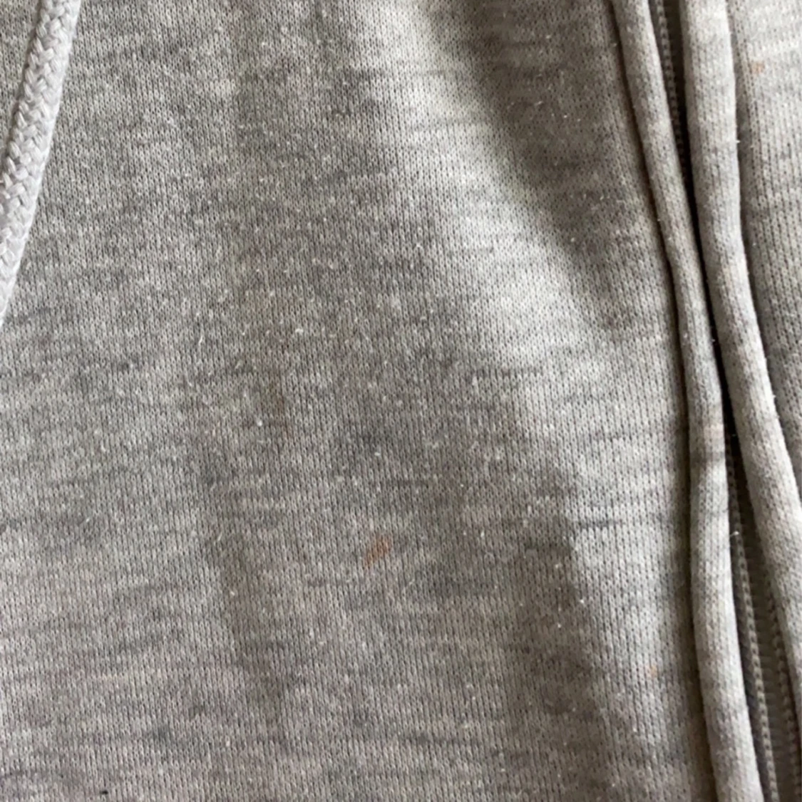 Superfin och mysig ziptröja! - 90