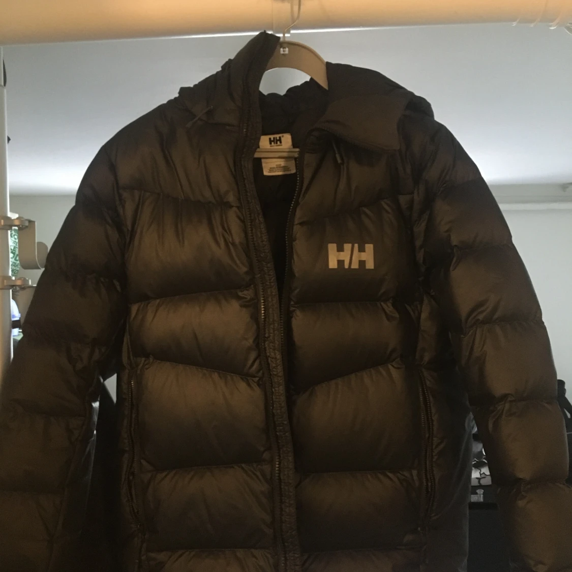Helly Hansen - Vanir Icefall Down Jacket - Svart 
