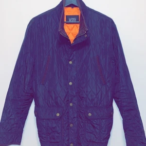 LongIsland Jacka - Lyxig ytterjacka nyskick