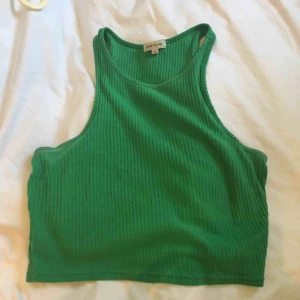  - Ribbad top från river island 