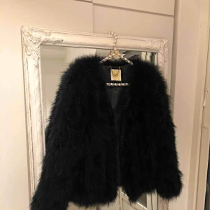  - Jacka från Pellobello. Passar även dom med strl S.