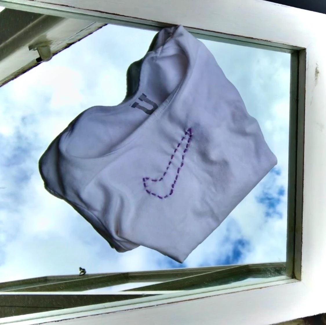 Broderad ”Nike” tröja!