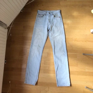 Levis 501s - Supercoola ljusblåa jeans - Levis 501s
