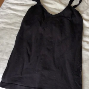 Ett linne ifrån mimmis!  - Detta linne kostar vanligtvis 129kr men säljer detta för 55kr!