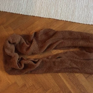  - Gosig halsduk från Zara. Använd 2 ggr. 