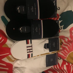 Socks - Calvin klein and tommy