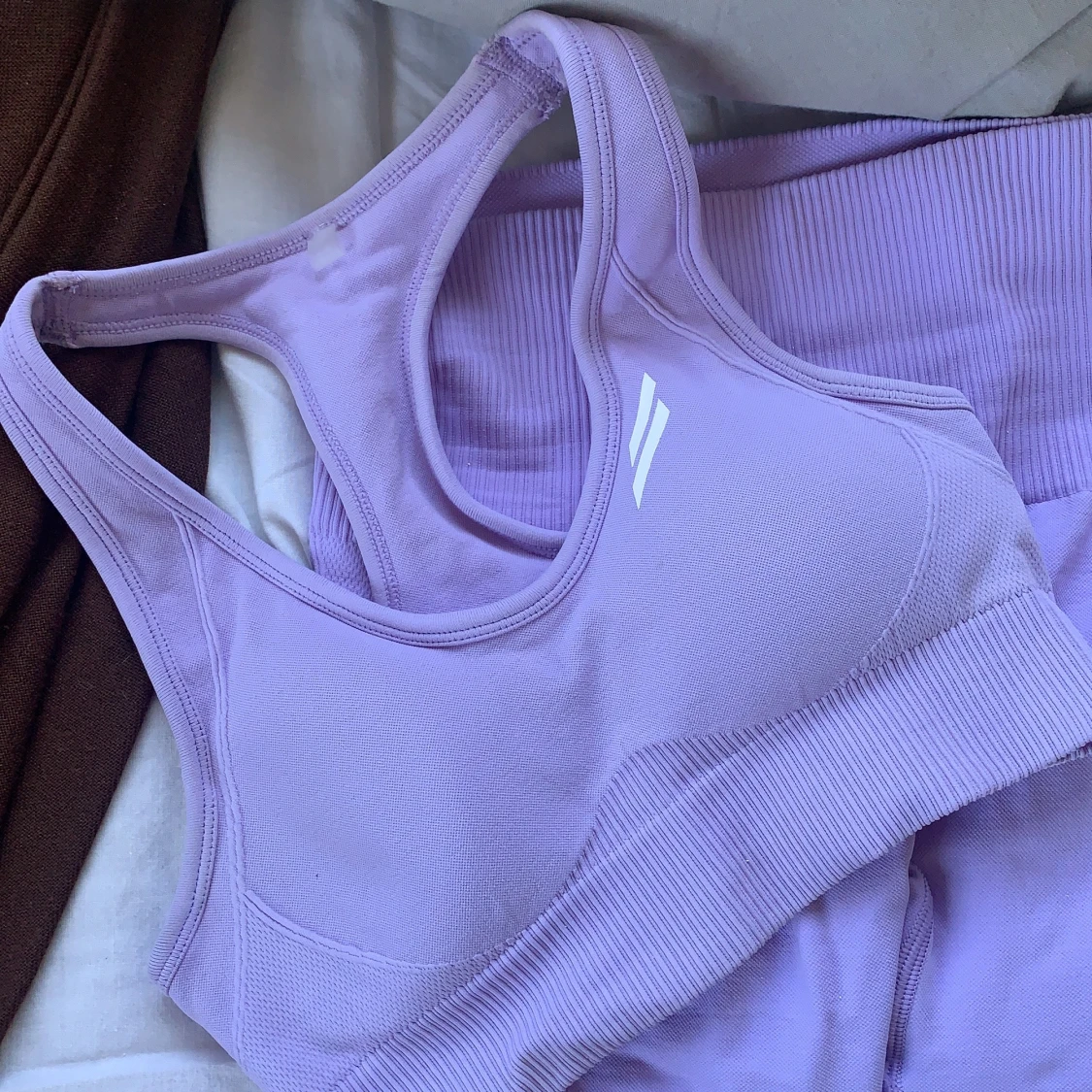 Lila träningssett från Doyoueven - 90