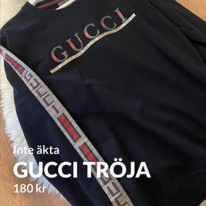 Gucci tröja, aldrig använd, helt ny! Passar strl M/L. Frakt tillkommer❗️