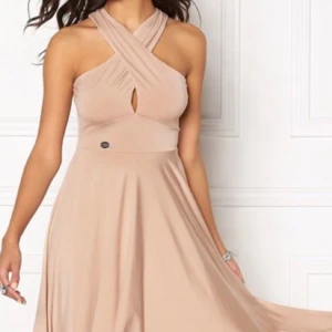  - Lång och fin sommar klänning 