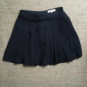 Pleated skirt from Whyred.