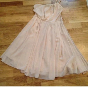  - Klänning i fint skick