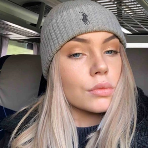  - Supersnygg mössa säljer pga inte används 😊