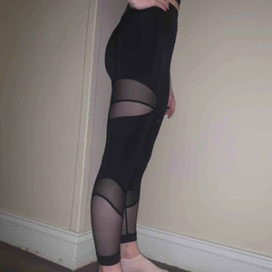  - Sexy mesh lululemon leggings. Size 4 but will fit 2 or 6 also. High waist band can be folded to show logo. 