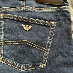 Empioro armani  - Armani jeans använt skick nypris 1699kr från johnells