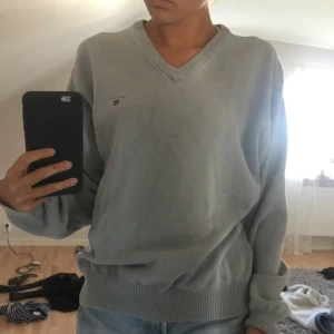  - Gant tröja i storlek M, säljes pga för stor