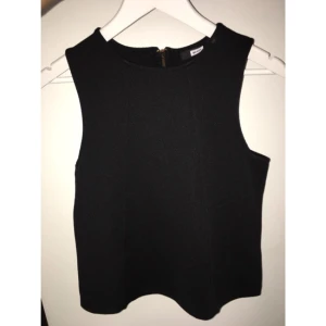  - Storlek XS  köpt på Bikbok  