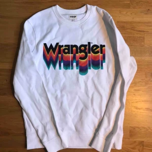  - Wrangler sweater, storlek L, aldrig använd!