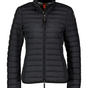 Parajumper  - Svart Parajumper kort vårjacka. Modell geena. Storlek S men passar även M då jag pendlar mellan båda 