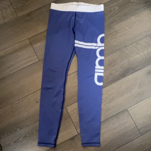 Springbyxor från Aimin - Snygga, sköna och bra passform 