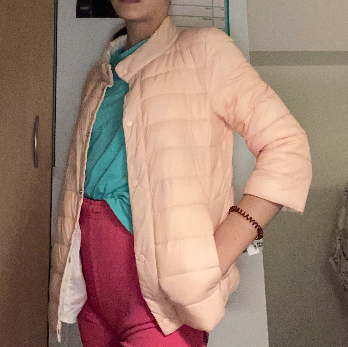 En fin vår jacka med korta armar - 91