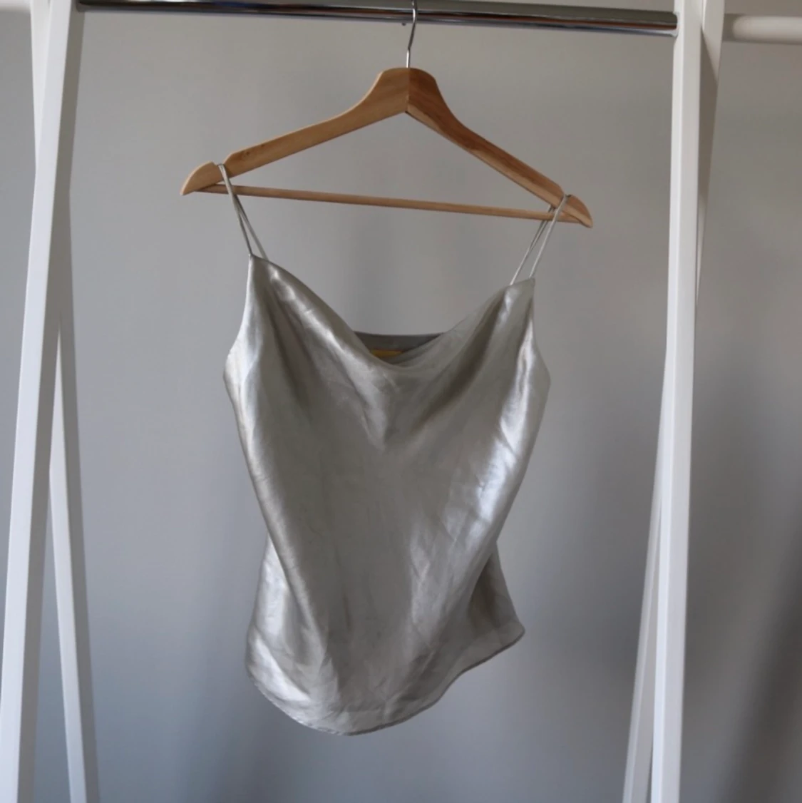 Silvrigt silkes linnne - 90