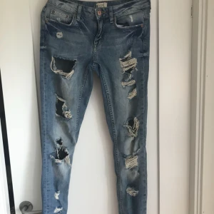  - Säljer mina gamla favoriter pga för små 💔 superfräsiga