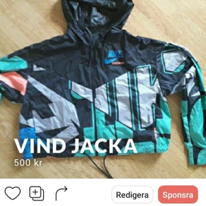 NIKE - Ny Nike vindjacka köpt för över tusen kr denna finns inte att köpa längre. 