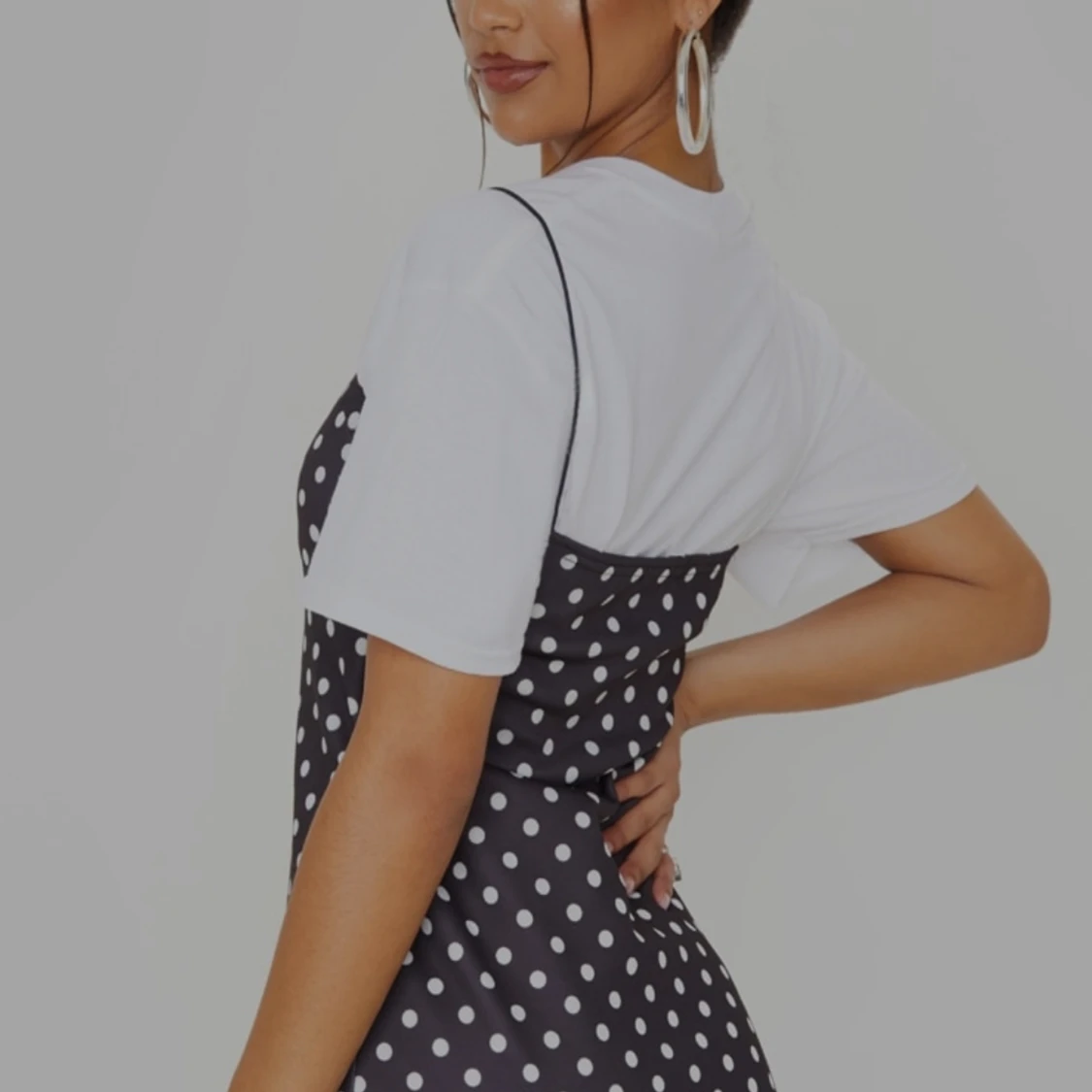 Armlös kort klänning  - 91