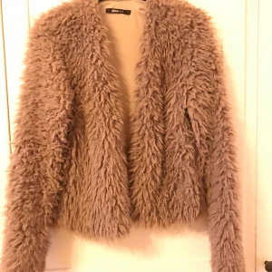 Pälsjacka - Brun/beige pälsjacka storlek S