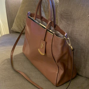 Victoria secret  - En jätte fin väska från Victoria secret, ordinarie pris 2500. 