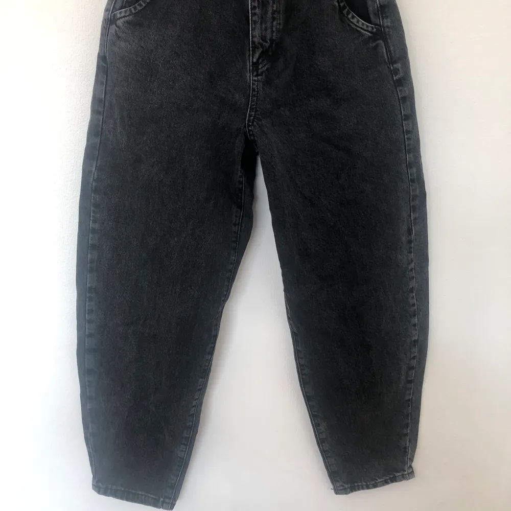 Jätte bra kvalitet på jeansen. Stork 34 och modellen är mon jeanse. Jeans & Byxor.