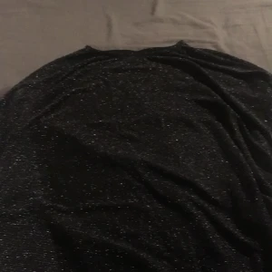 En tröja - En tröja