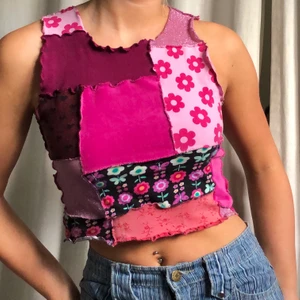 Självgjord topp✨ - Topp som jag sytt själv i olika färger och mönster💖