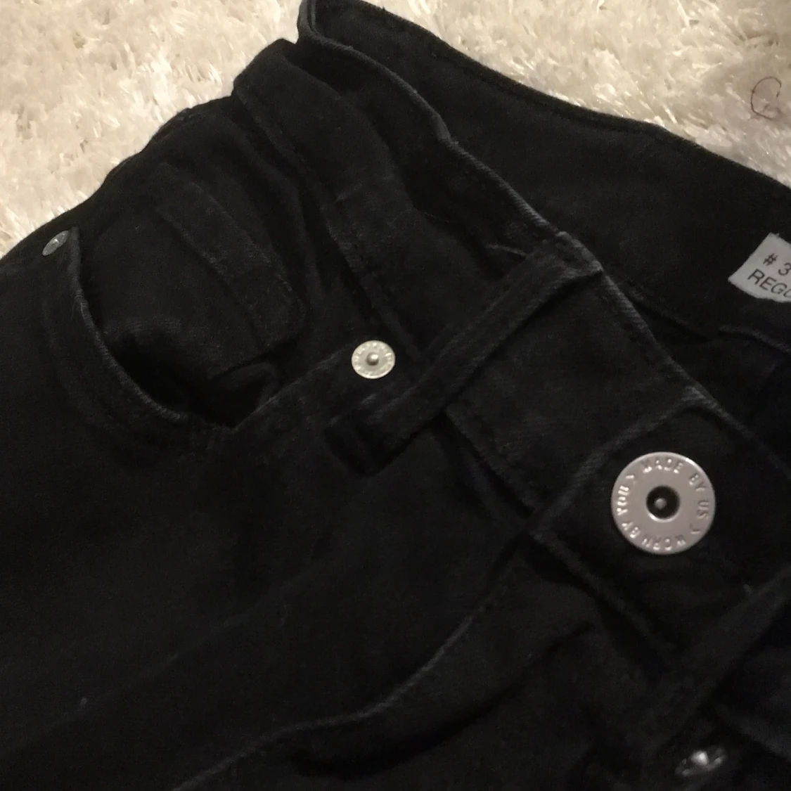 Svarta mansjeans från Cubus  - 91