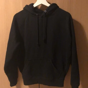 Hoodie från bikbok  - Omega cotton hoodie från bikbok (frakten ingår i priset)