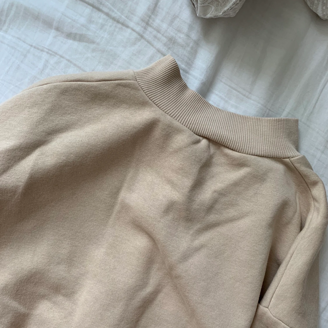 Tröja från Nelly  - 91