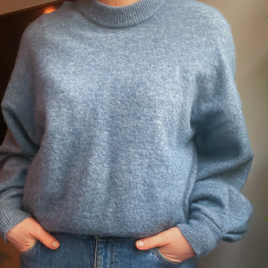 Ljusblå stickad tröja från Samsoe Samsoe