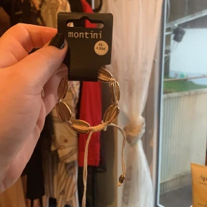 Montini armband - Montini armband, oanvänd. 