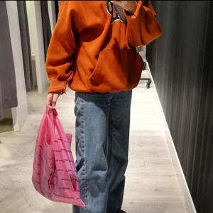 Hoodie!  - Supermysig orange gap hoodie i fleecetyg! Storlek L men går ihop där nere så den får najs baggy passform💞💞