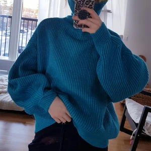 Stickad tröja - Mysig tröja i nyskick 