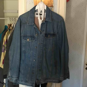 - Jeans jacket